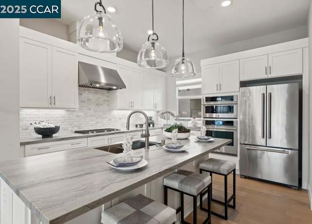 Property at 1106 Althea Ter #3, Sunnyvale, CA 94086, 3 beds, 3 baths