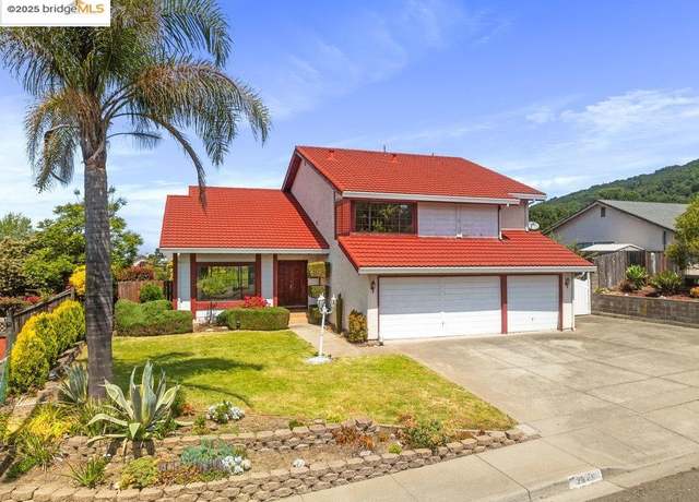 Property at 3649 Black Feather Dr, Richmond, CA 94803, 4 beds, 2.5 baths