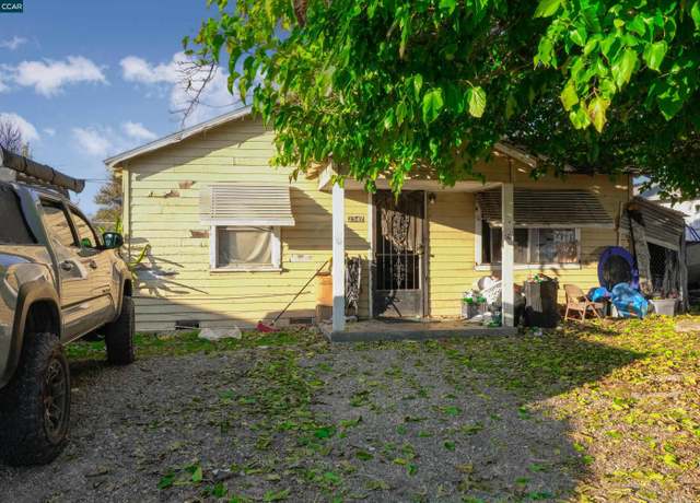 Property at 2347 E Alpine Ave, Stockton, CA 95205, 4 beds, 1 bath