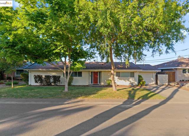Property at 5235 Adelaide Way, Carmichael, CA 95608, 4 beds, 3 baths