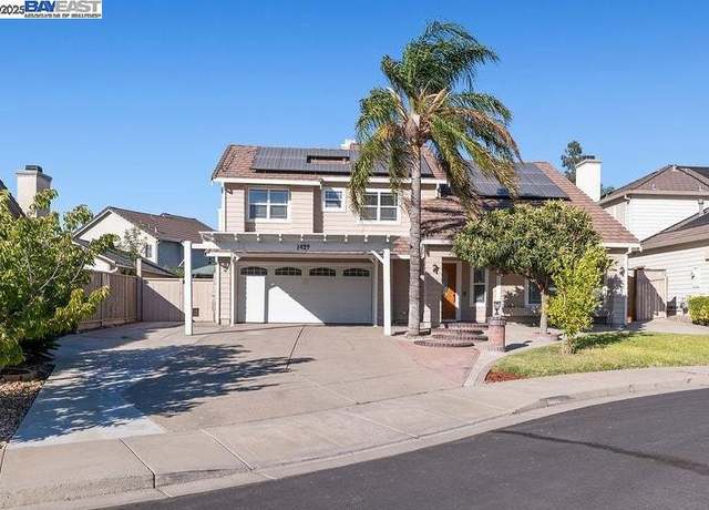 Property at 1429 Bluesage Ct, Tracy, CA 95376, 4 beds, 2.5 baths