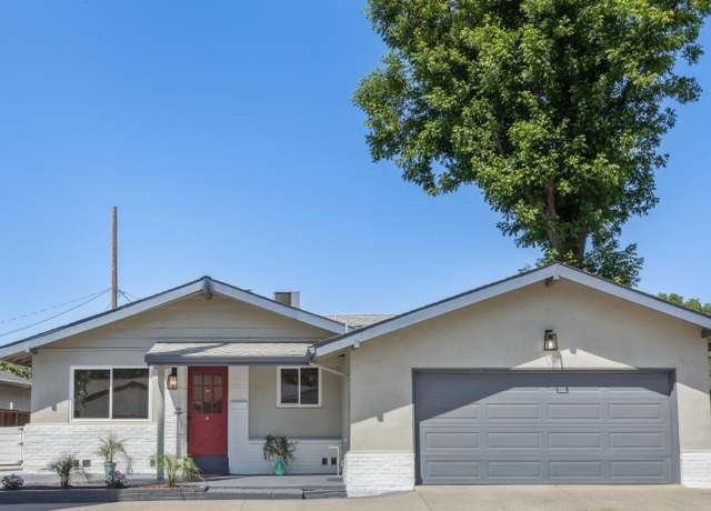 Property at 216 Solano Ln, Vacaville, CA 95688, 3 beds, 2 baths