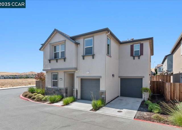 Property at 300 Hideaway Ln, Pittsburg, CA 94565, 4 beds, 3 baths