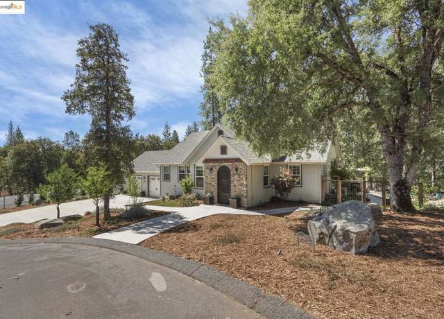 Property at 14068 Kyrsta Ct, Sonora, CA 95370, 3 beds, 2 baths