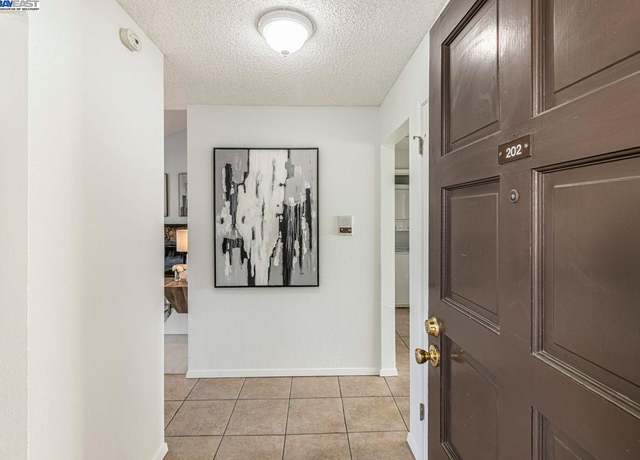Property at 21095 Gary Dr #202, Hayward, CA 94546, 2 beds, 2 baths