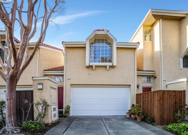 Property at 31 Sea Crest Ter, Fremont, CA 94536, 2 beds, 2.5 baths