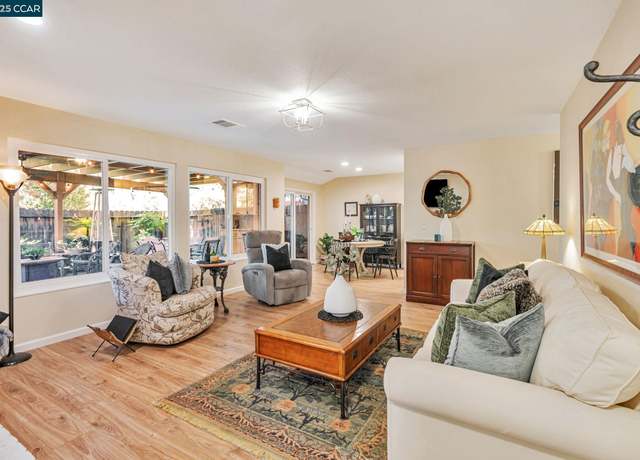 Property at 1245 Grove Cir, Benicia, CA 94510, 2 beds, 2 baths