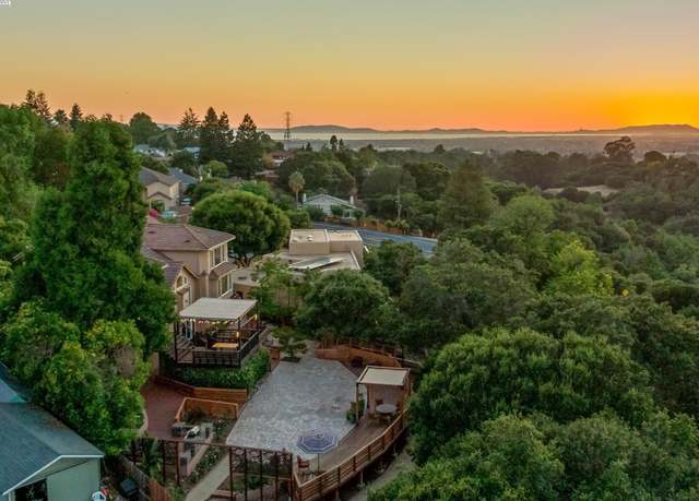 Property at 25444 University Ct, Hayward, CA 94542, 5 beds, 5 baths