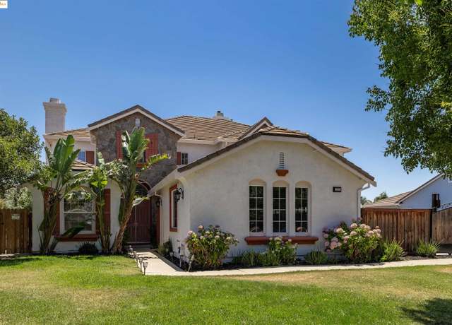 Property at 1300 Baylaurel Ct, Brentwood, CA 94513, 4 beds, 3 baths