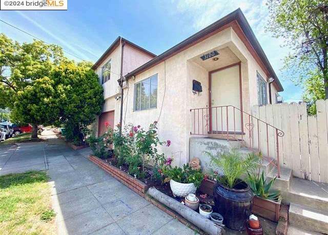 Property at 3104 60th Ave, Oakland, CA 94605, 4 beds, 2 baths