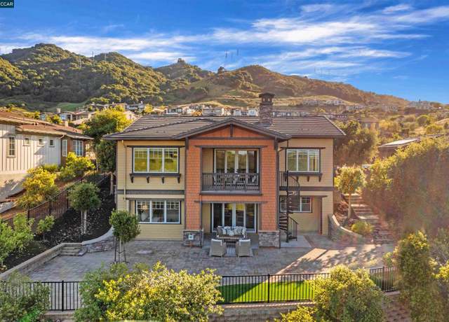 Property at 17 Wilder Rd, Orinda, CA 94563, 4 beds, 4.5 baths