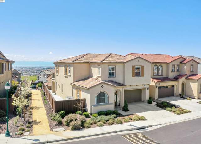 Property at 29761 Cantera Dr, Hayward, CA 94544, 4 beds, 3 baths