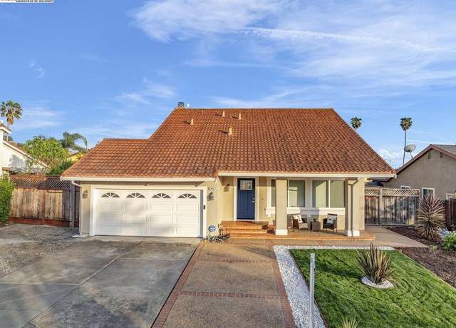 Property at 363 Shawnee Pl, Fremont, CA 94539, 4 beds, 2.5 baths
