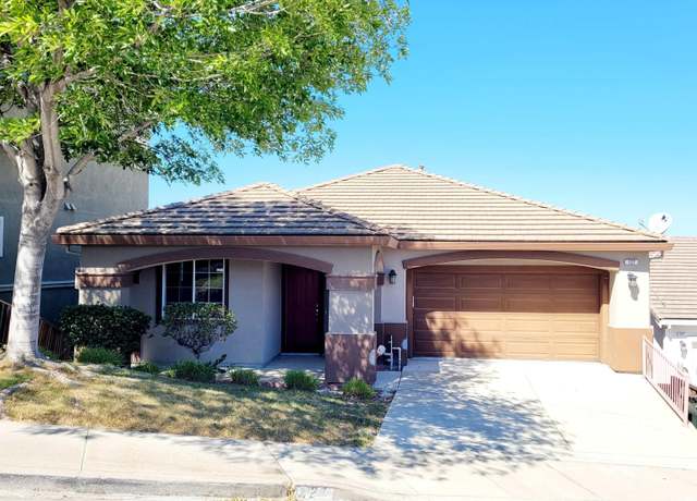 Property at 127 Delta Vista Ln, Pittsburg, CA 94565, 4 beds, 3 baths
