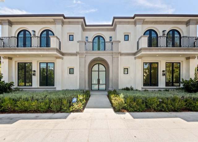 Property at 701 N Camden Dr, Beverly Hills, CA 90210, 6 beds, 7.5 baths