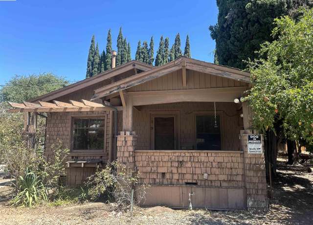 Property at 1511 D St, Antioch, CA 94509, 2 beds, 1.5 baths