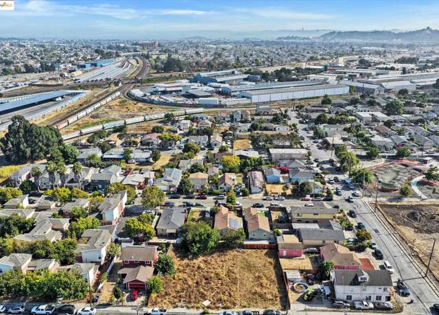 Property at 724 Chesley Ave, Richmond, CA 94801