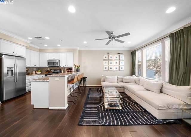 Property at 118 Selby Ln #10, Livermore, CA 94551, 2 beds, 2 baths