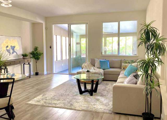 Property at 7312 Abbey Dr, Vallejo, CA 94591, 5 beds, 3 baths