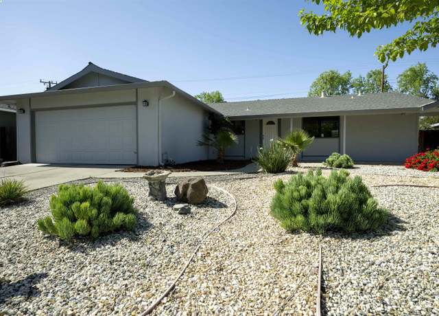 Property at 4650 Regina Ln, Concord, CA 94521, 3 beds, 2 baths