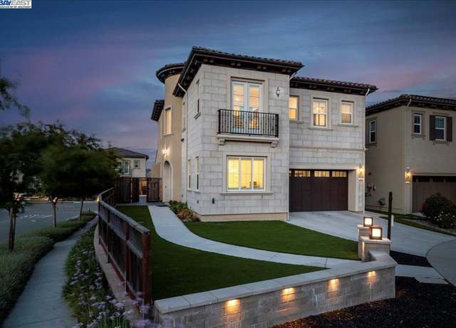 Property at 264 Zinnia Ct, San Ramon, CA 94582, 4 beds, 3.5 baths