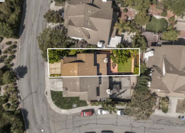 Property at 44930 Lynx Dr, Fremont, CA 94539, 3 beds, 2.5 baths