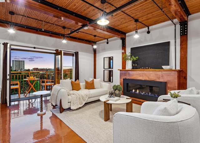 Property at 6105 San Pablo Ave #406, Oakland, CA 94608, 3 beds, 2.5 baths