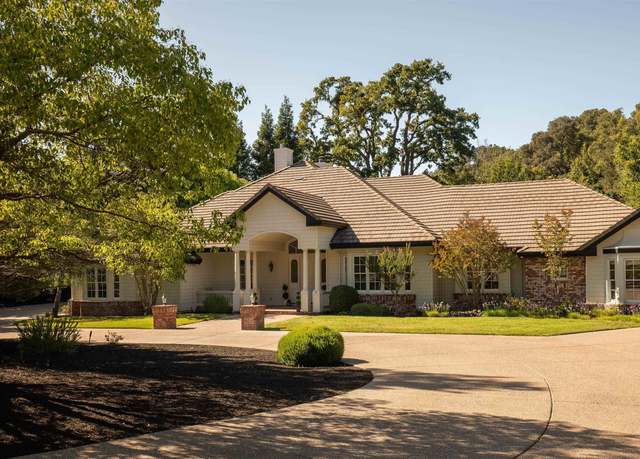Property at 5318 Stonehurst Dr, Martinez, CA 94553, 4 beds, 3.5 baths
