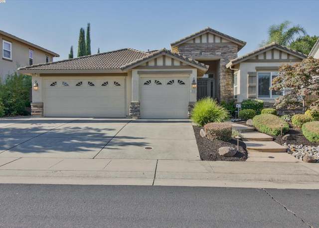 Property at 3137 Grasmere Cir, Roseville, CA 95661, 3 beds, 2 baths