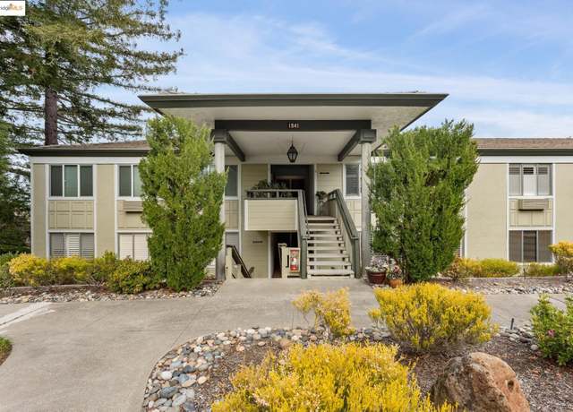 Property at 1941 Skycrest Dr #4, Walnut Creek, CA 94595, 2 beds, 1 bath