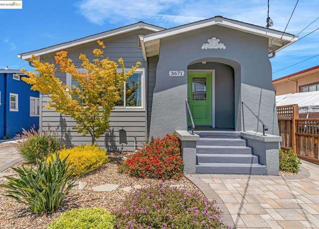 Property at 3671 38th Ave, Oakland, CA 94619, 3 beds, 1.5 baths