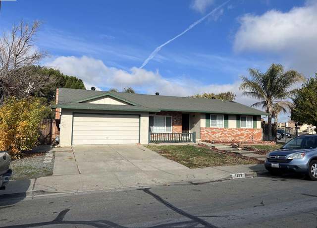 Property at 1297 Ventura Dr, Pittsburg, CA 94565, 3 beds, 2 baths