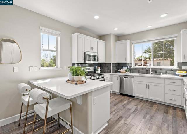 Property at 1878 Enclave Pl, Concord, CA 94519, 3 beds, 3 baths