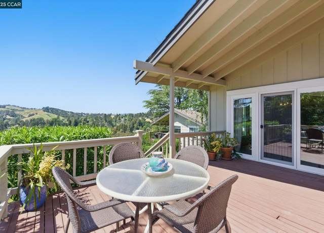 Property at 117 Alta Mesa Ct, Moraga, CA 94556, 4 beds, 2.5 baths