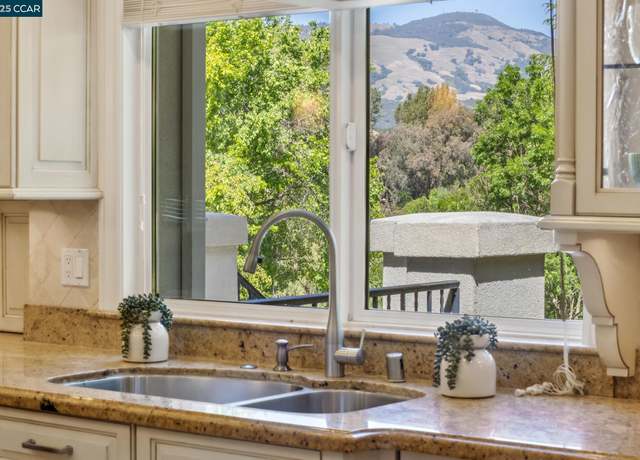 Property at 135 Dean Rd, Alamo, CA 94507, 6 beds, 5.5 baths