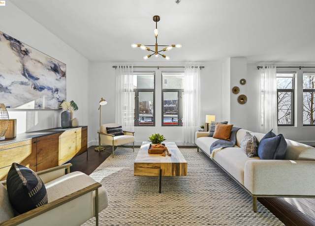 Property at 438 W Grand Ave #422, Oakland, CA 94612, 2 beds, 2.5 baths