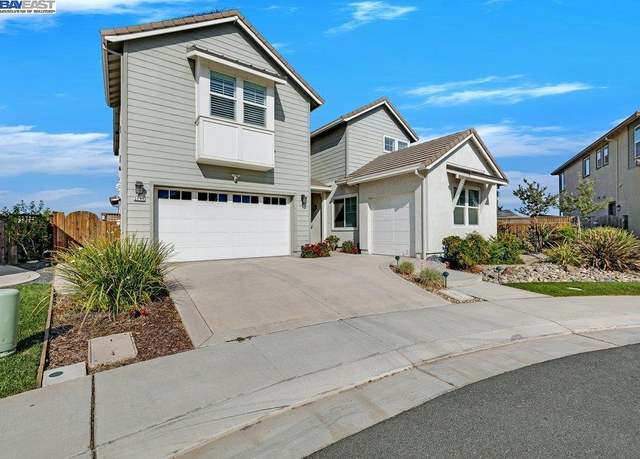 Property at 2495 Kruip Ct, Lathrop, CA 95330, 5 beds, 4.5 baths