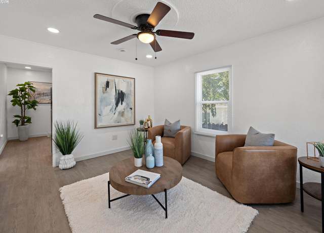 Property at 1385 Palm Ave, Martinez, CA 94553, 2 beds, 1 bath