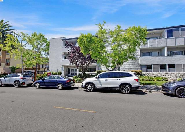 Property at 325 Kitty Hawk Rd #212, Alameda, CA 94501, 2 beds, 1 bath