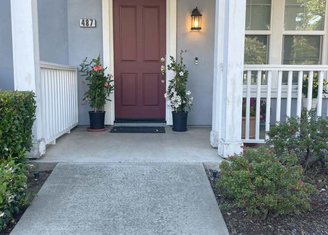 Property at 487 Metro Walk Way, Richmond, CA 94801, 3 beds, 3.5 baths