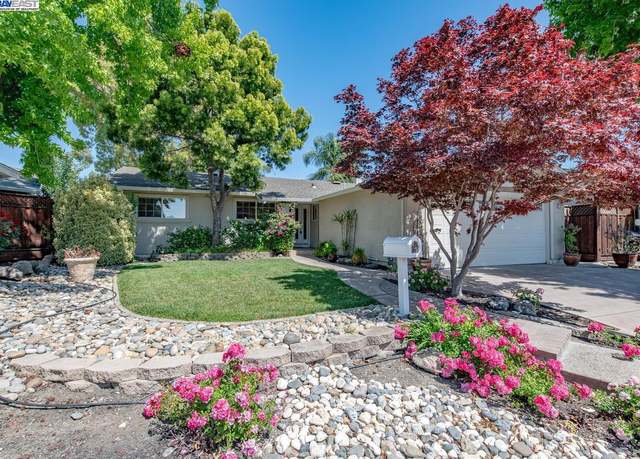 Property at 6130 Allbrook Cir, Pleasanton, CA 94588, 3 beds, 2 baths