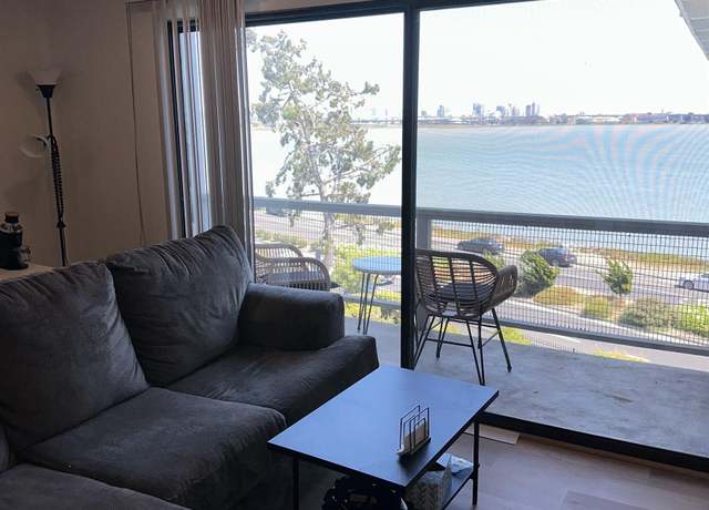 Property at 2 Anchor Unit F479, Emeryville, CA 94608, 1 bed, 1 bath