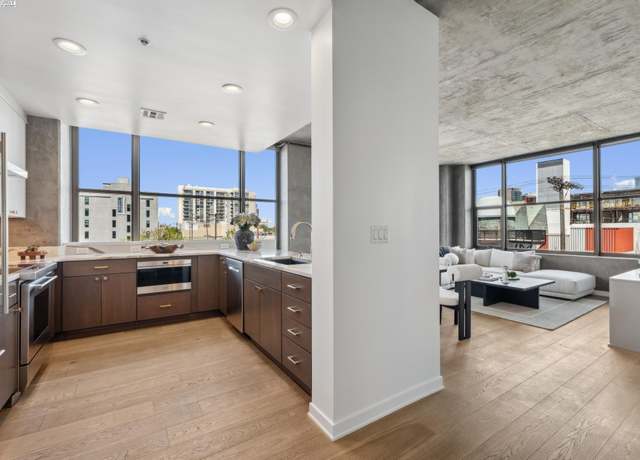 Property at 311 2nd St #501, Oakland, CA 94607, 2 beds, 2 baths