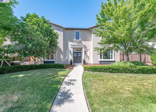 Property at 5640 Carnegie Way, Livermore, CA 94550, 6 beds, 4 baths