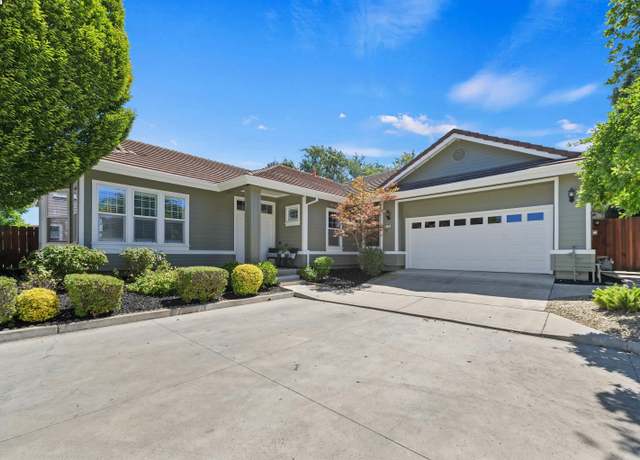 Property at 725 Central Ave, Livermore, CA 94551, 4 beds, 2.5 baths