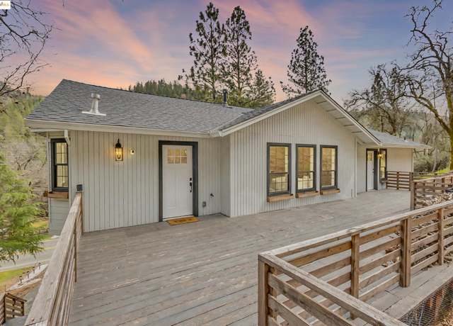 Property at 16806 Brewer Rd, Grass Valley, CA 95949, 3 beds, 2 baths
