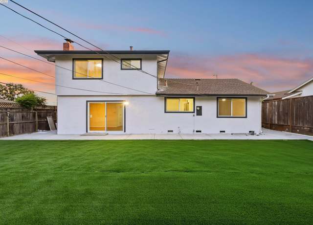 Property at 48344 Conifer St, Fremont, CA 94539, 3 beds, 2.5 baths