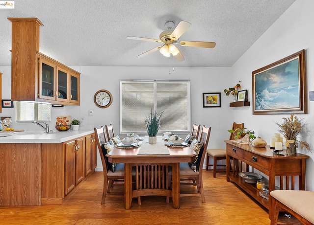 Property at 114 Zartop St, Oakley, CA 94561, 3 beds, 2 baths