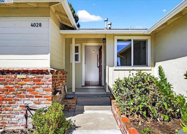 Property at 4028 Meadowview Dr, Castro Valley, CA 94546, 3 beds, 2 baths
