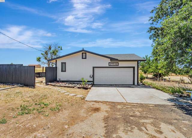 Property at 29950 E Highway 26, Linden, CA 95236, 3 beds, 2 baths